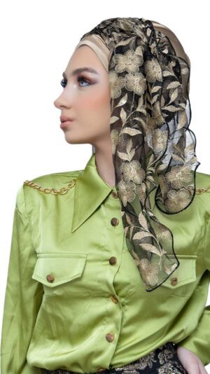 מטפחת רקומה שחור זהב