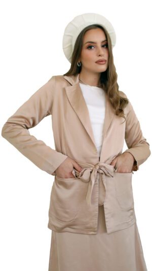 חליפה אלגנטית